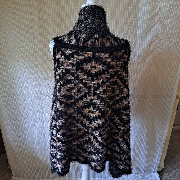 Women's Black Print Eyelash Open Front Shawl Collar Sweater Vest Size Large - Picture 3 of 8